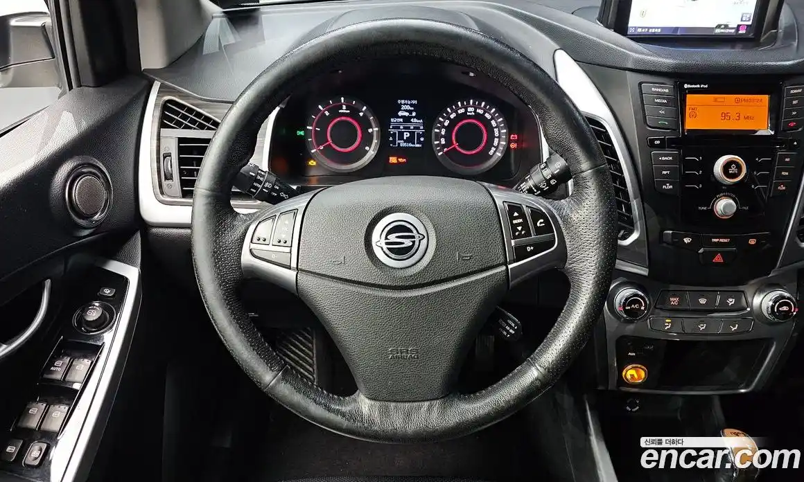 SsangYong Korando 2016 2.2 Автомат в Москве № 33440, фото 14