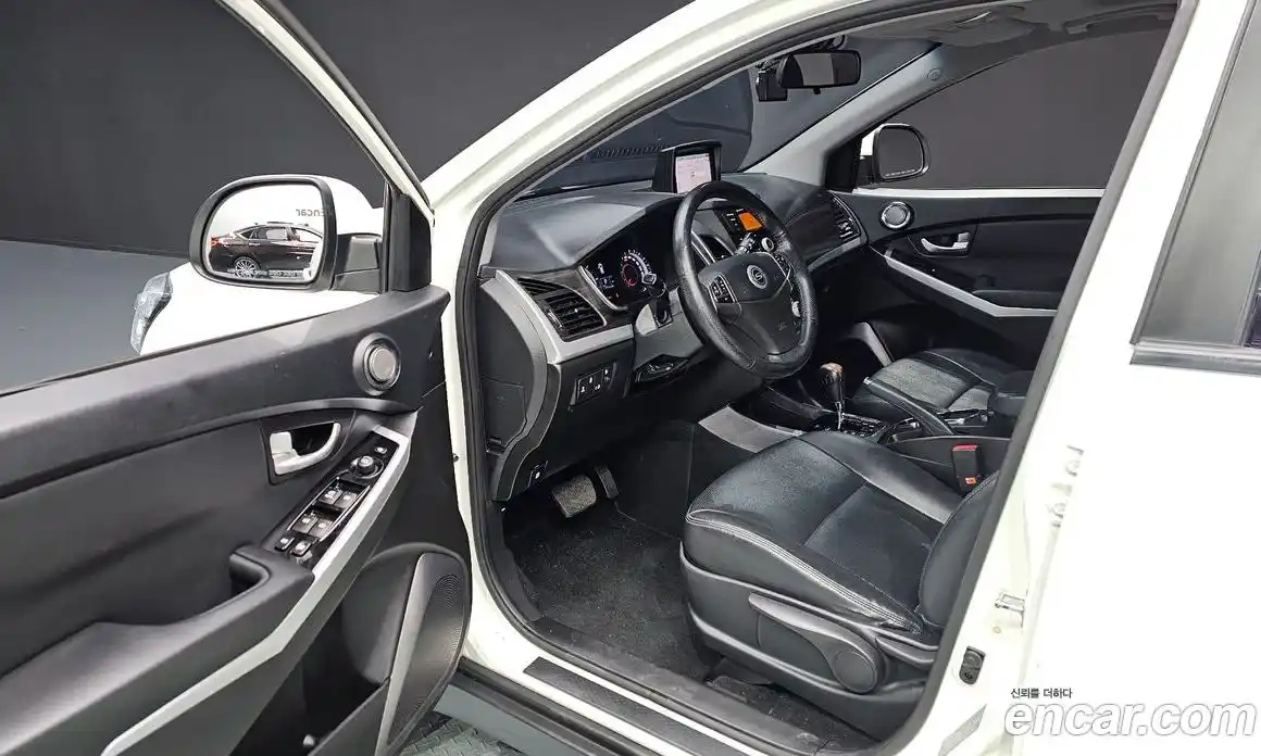 SsangYong Korando 2016 2.2 Автомат в Москве № 33440, фото 6