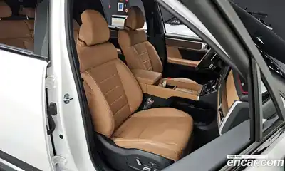 Hyundai Santa Fe 2024 1.6 Автомат в Москве № 336132, миниатюра 12