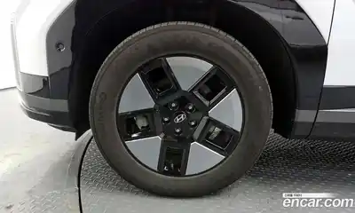 Hyundai Santa Fe 2024 1.6 Автомат в Москве № 336132, миниатюра 8