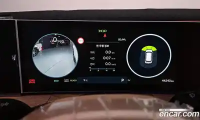 Hyundai Santa Fe 2024 1.6 Автомат в Москве № 336132, миниатюра 9