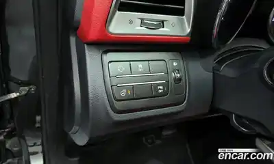 SsangYong TIBOLI 2016 1.6 Автомат в Москве № 341840, миниатюра 2