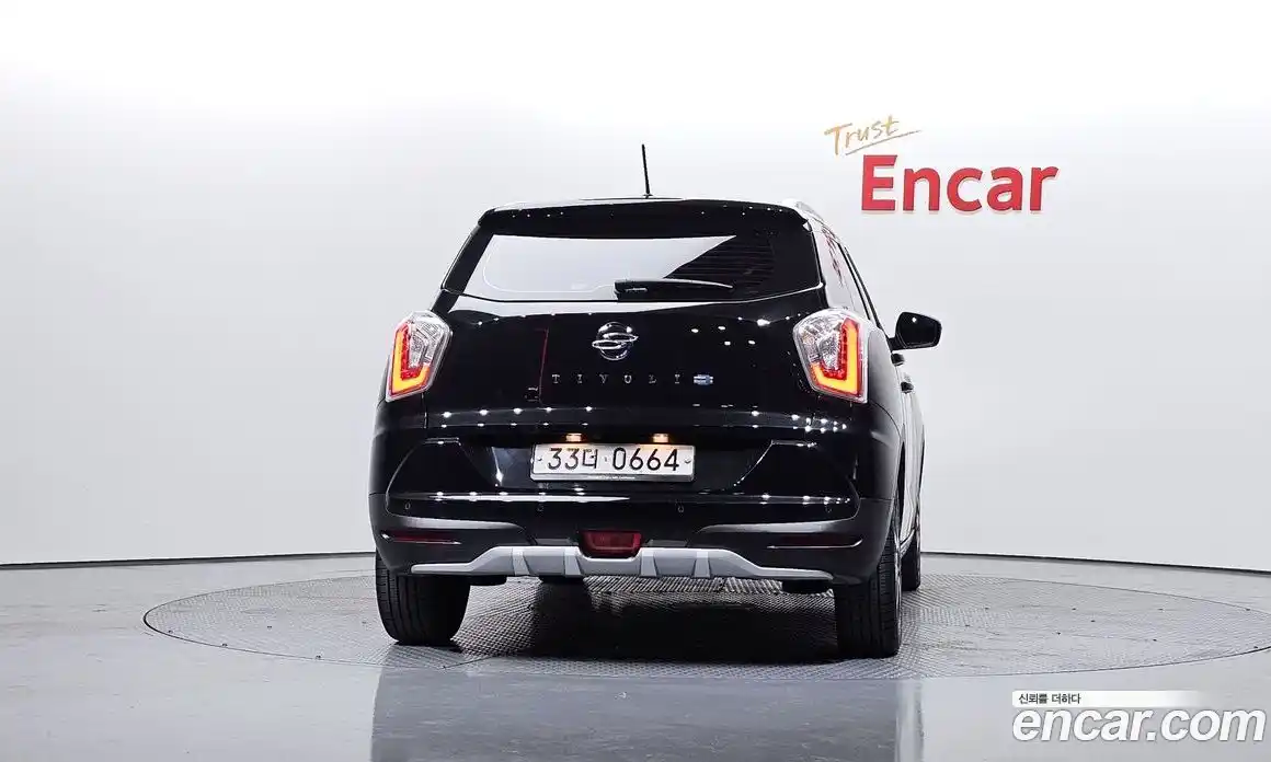 SsangYong TIBOLI 2016 1.6 Автомат в Москве № 341840, фото 8