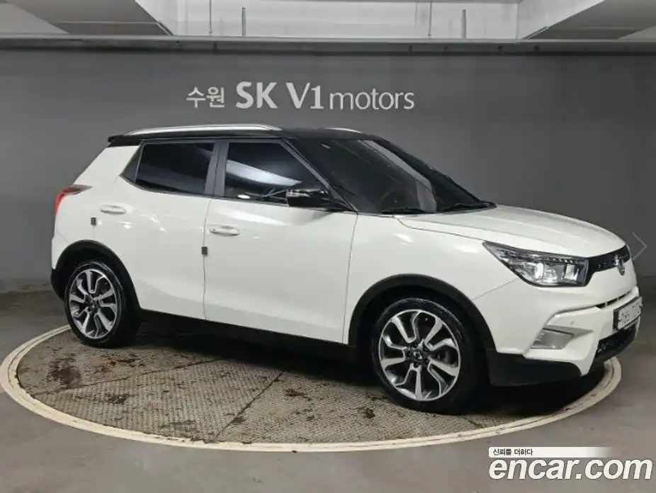 SsangYong TIBOLI 2016 1.6 Автомат в Москве № 342244, фото 3