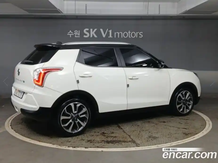 SsangYong TIBOLI 2016 1.6 Автомат в Москве № 342244, фото 4