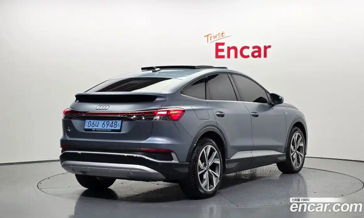 Audi Q4 e-tron 2022 0.2 Автомат в Москве № 343241, фото 1