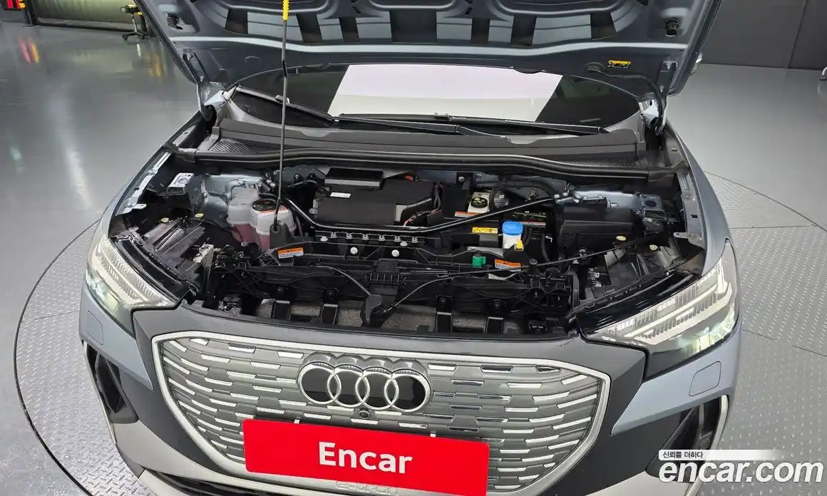 Audi Q4 e-tron 2022 0.2 Автомат в Москве № 343241, фото 11