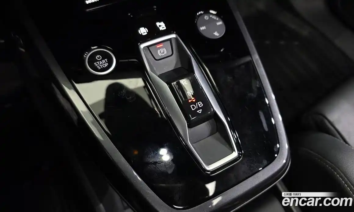 Audi Q4 e-tron 2022 0.2 Автомат в Москве № 343241, фото 15