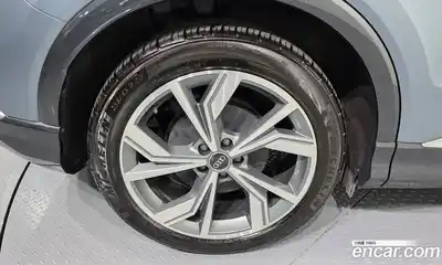 Audi Q4 e-tron 2022 0.2 Автомат в Москве № 343241, миниатюра 2