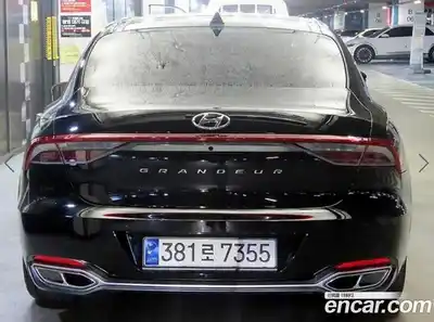 Hyundai Grandeur 2022 2.4 Автомат в Москве № 356257, миниатюра 5