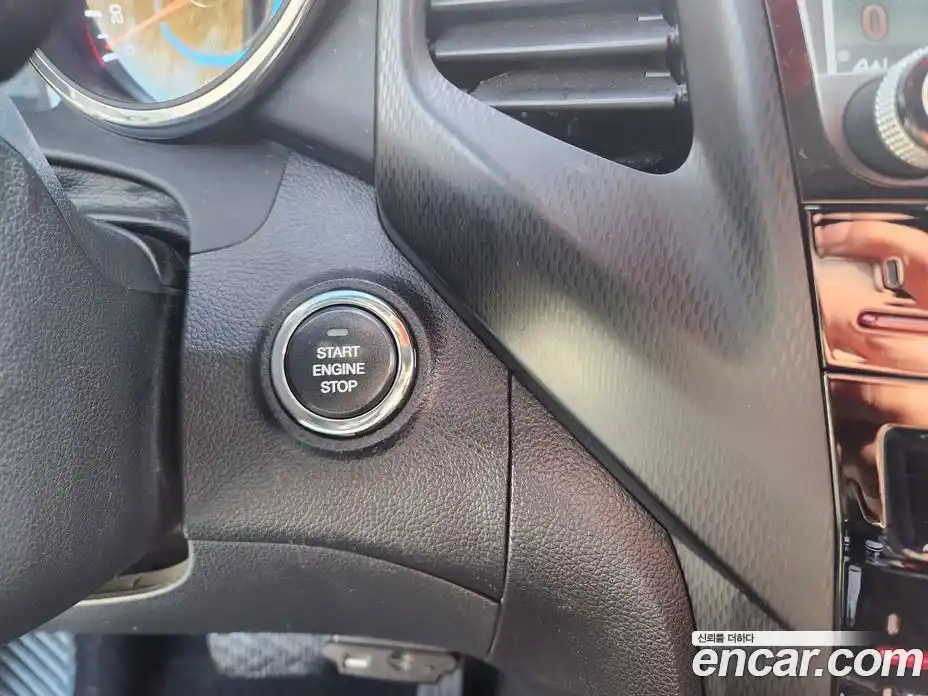 SsangYong TIBOLI 2017 1.6 Автомат в Москве № 35698, фото 15