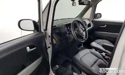 Kia Ray 2025 1.0 Автомат в Москве № 358819, миниатюра 9