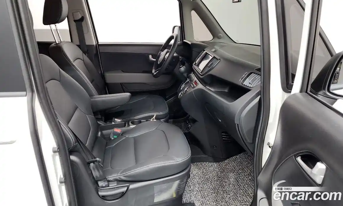 Kia Ray 2025 1.0 Автомат в Москве № 358819, фото 10