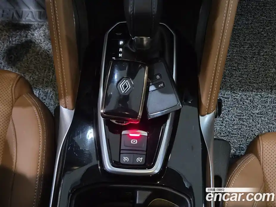 Renault QM6 2025 2.0 Автомат в Москве № 359247, фото 13