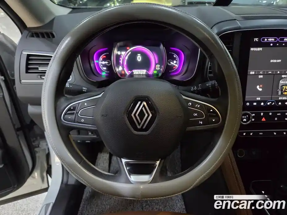 Renault QM6 2025 2.0 Автомат в Москве № 359247, фото 9