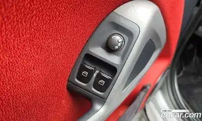 Smart Fortwo 2011 1.0 Автомат в Москве № 361014, миниатюра 12