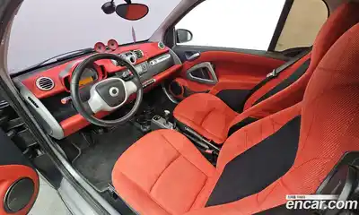 Smart Fortwo 2011 1.0 Автомат в Москве № 361014, миниатюра 7