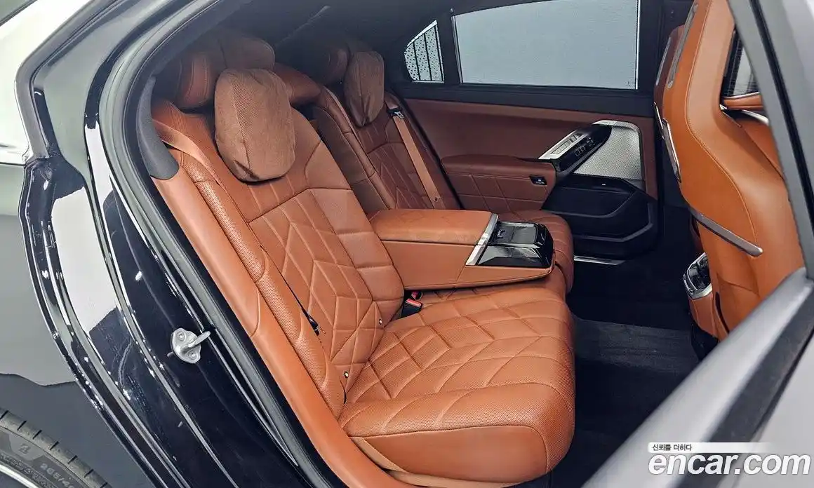 BMW 7-Series 2025 3.0 Автомат в Москве № 363082, фото 12