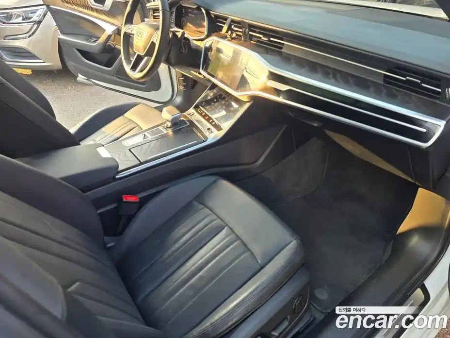 Audi A6 2021 2.0 Автомат в Москве № 373495, фото 15