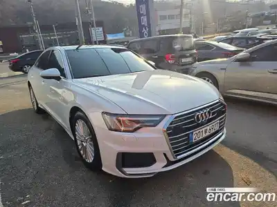 Audi A6 2021 2.0 Автомат в Москве № 373495, миниатюра 3
