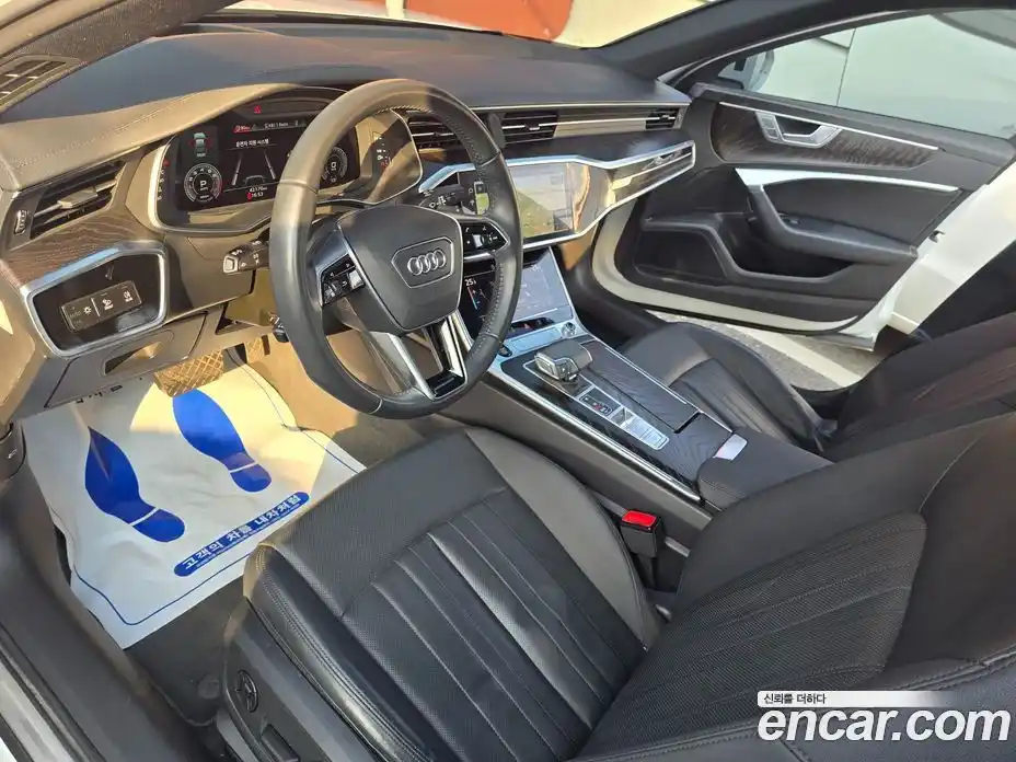 Audi A6 2021 2.0 Автомат в Москве № 373495, фото 10