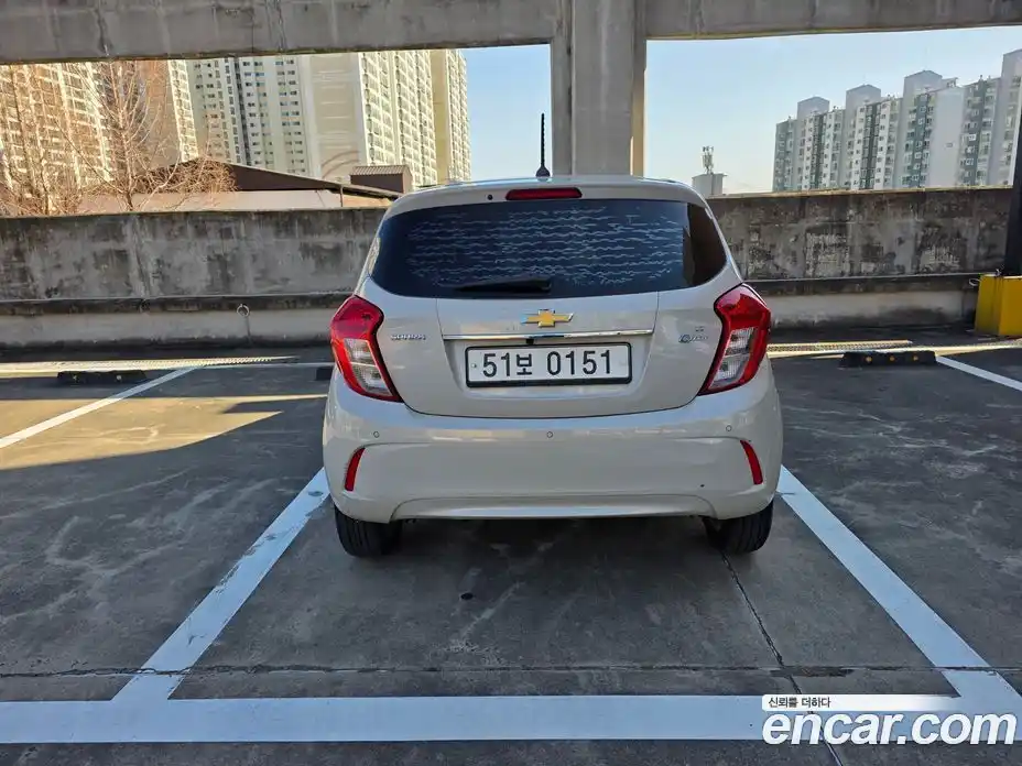 Chevrolet Spark 2017 1.0 Автомат в Москве № 37382, фото 7