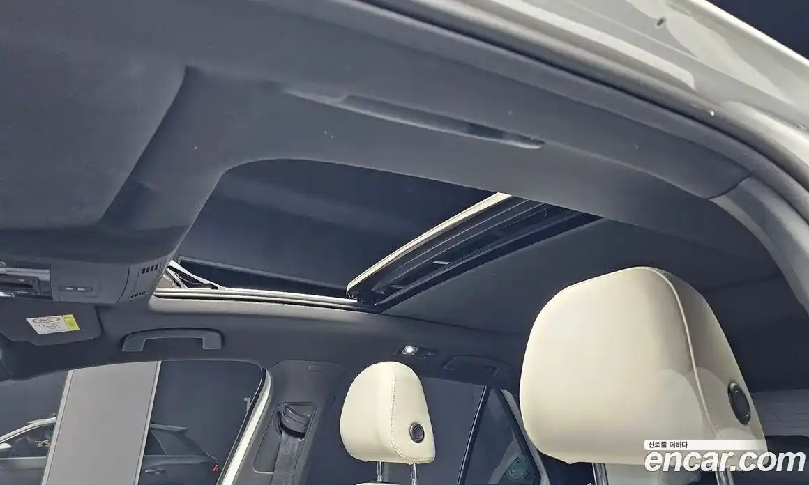 Volkswagen T-Roc 2021 2.0 Автомат в Москве № 383299, фото 17