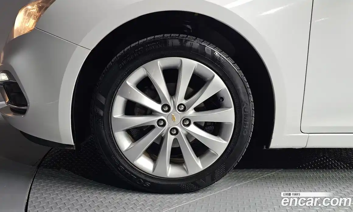 Chevrolet Cruze 2015 1.4 Автомат в Москве № 38599, фото 5