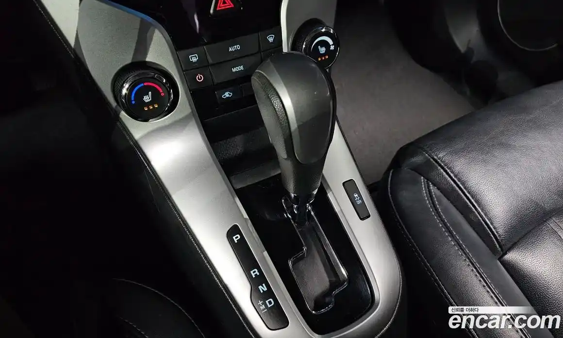 Chevrolet Cruze 2015 1.4 Автомат в Москве № 38599, фото 9