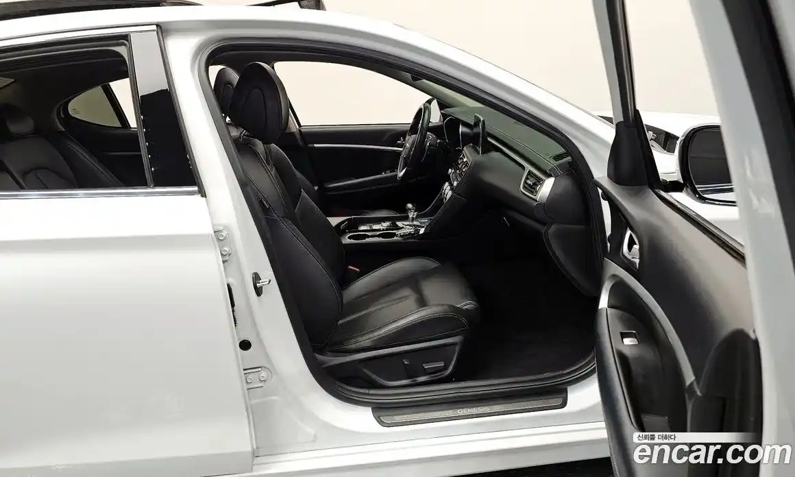 Genesis G70 2019 2.0 Автомат в Москве № 386323, фото 11