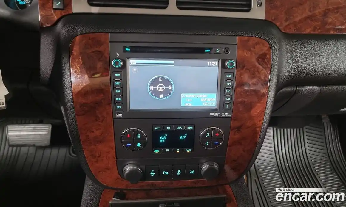 Chevrolet Surburban 2013 5.3 Автомат в Москве № 403924, фото 15