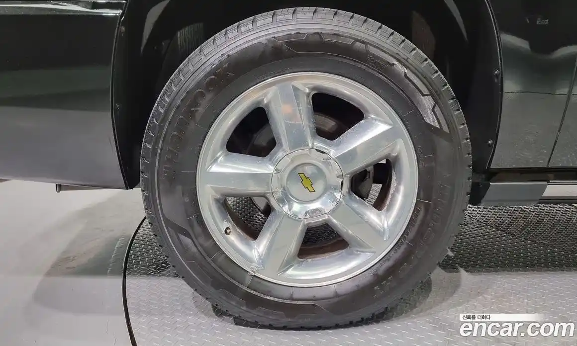 Chevrolet Surburban 2013 5.3 Автомат в Москве № 403924, фото 5