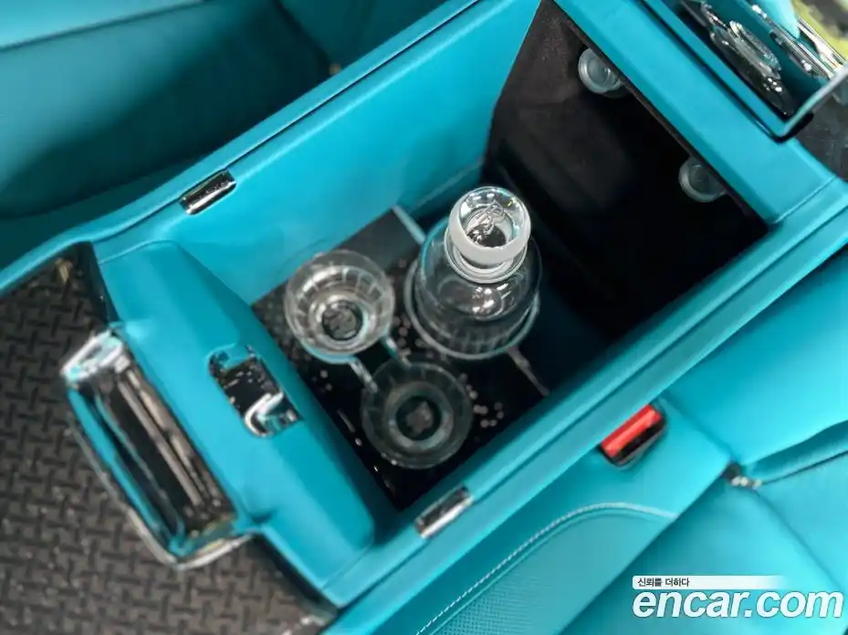 Rolls-Royce Cullinan 2023 6.7 Автомат в Москве № 407325, фото 19