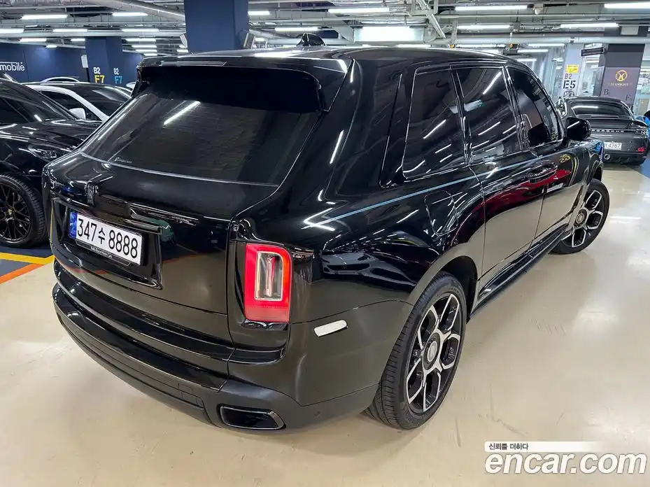 Rolls-Royce Cullinan 2023 6.7 Автомат в Москве № 407325, фото 4
