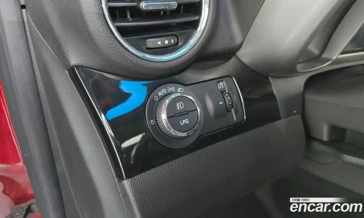 Chevrolet Orlando 2012 2.0 Автомат в Москве № 42010, фото 17