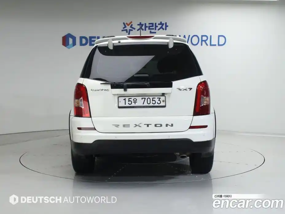 SsangYong Rexton 2014 2.0 Автомат в Москве № 421689, фото 4