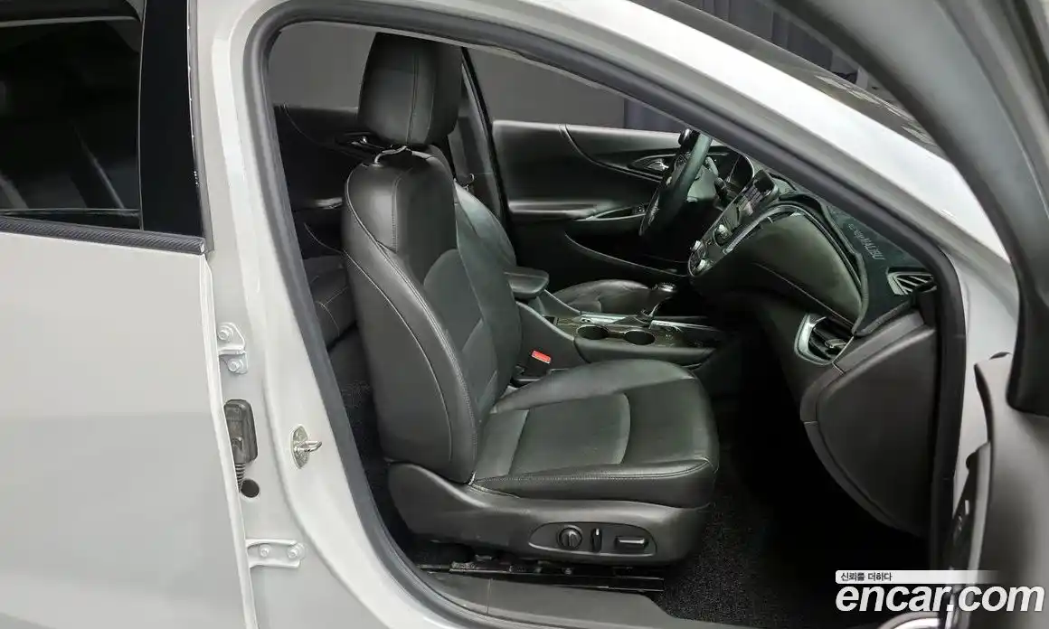 Chevrolet Malibu 2018 1.5 Автомат в Москве № 422798, фото 12