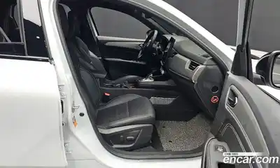 Renault XM3 2023 1.6 Автомат в Москве № 422922, миниатюра 11