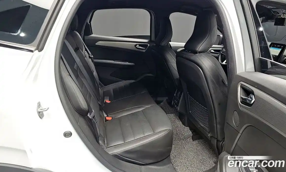 Renault XM3 2023 1.6 Автомат в Москве № 422922, фото 12