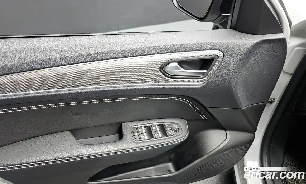 Renault XM3 2023 1.6 Автомат в Москве № 422922, фото 19