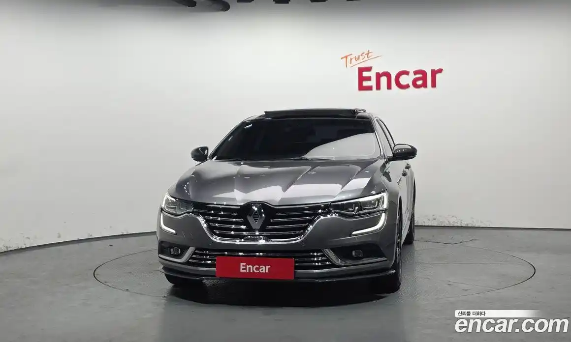 Renault SM6 2017 2.0 Автомат в Москве № 423771, фото 3