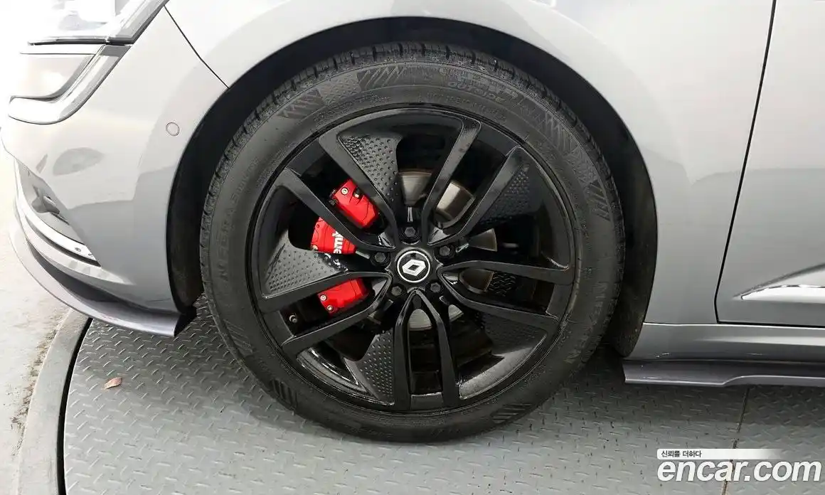 Renault SM6 2017 2.0 Автомат в Москве № 423771, фото 5