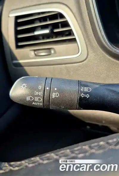 Renault QM6 2018 2.0 Автомат в Москве № 424109, миниатюра 12