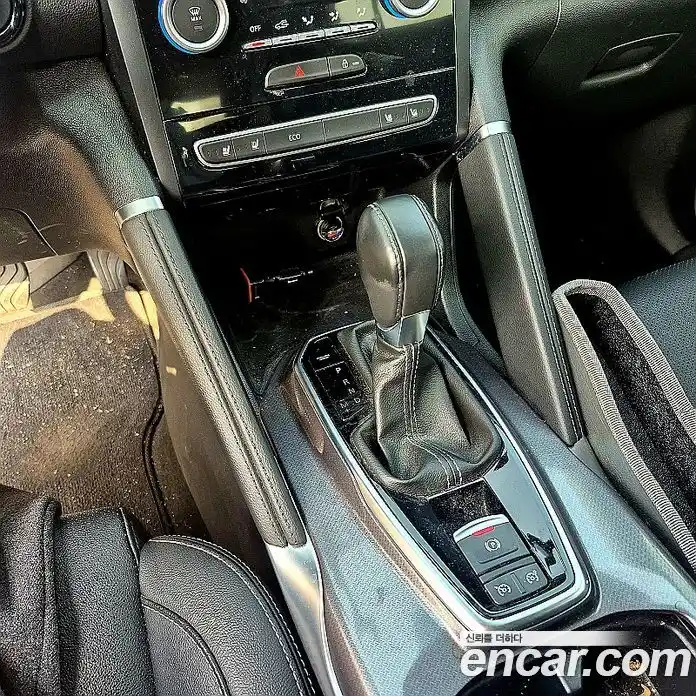 Renault QM6 2018 2.0 Автомат в Москве № 424109, фото 14