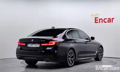 BMW 5-Series 2022 2.0 Автомат в Москве № 425439, миниатюра 2