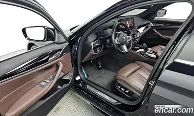 BMW 5-Series 2022 2.0 Автомат в Москве № 425439, миниатюра 10