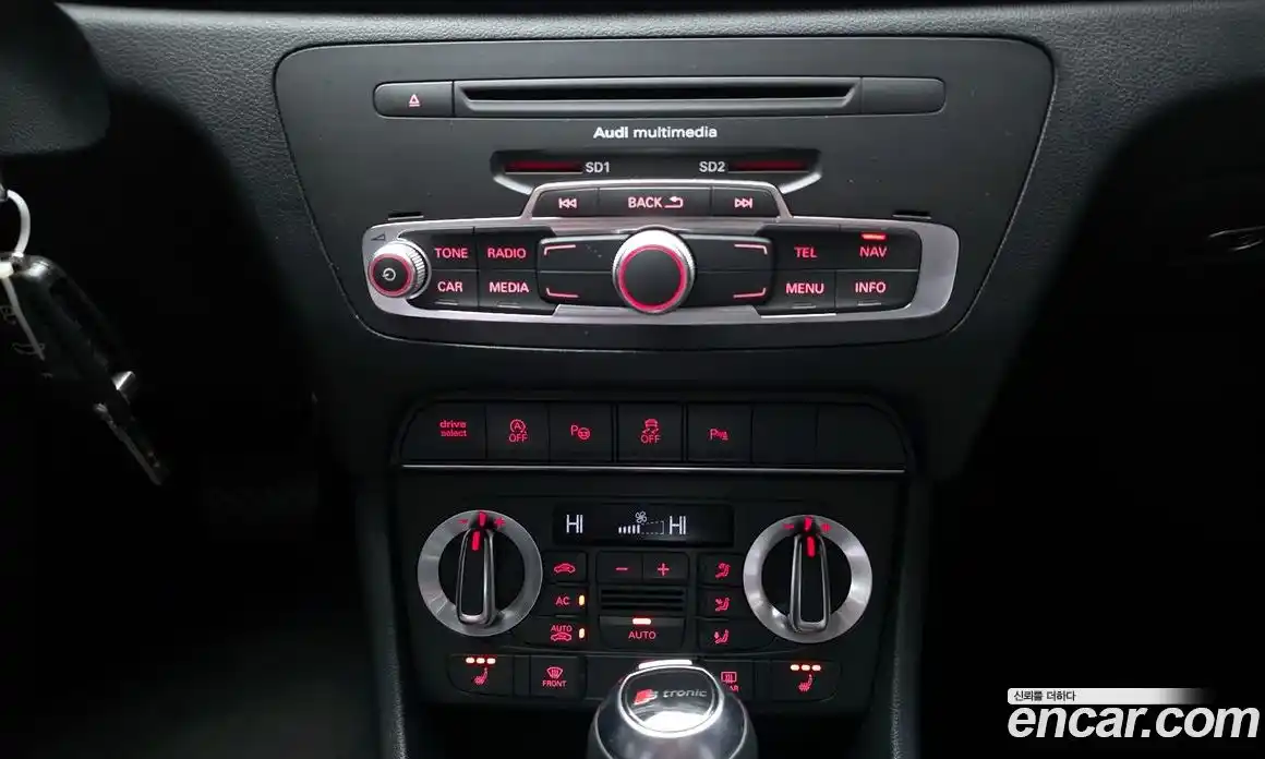 Audi Q3 2013 2.0 Автомат в Москве № 429093, фото 16