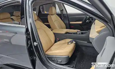 Hyundai Sonata 2024 2.0 Автомат в Москве № 448811, миниатюра 11