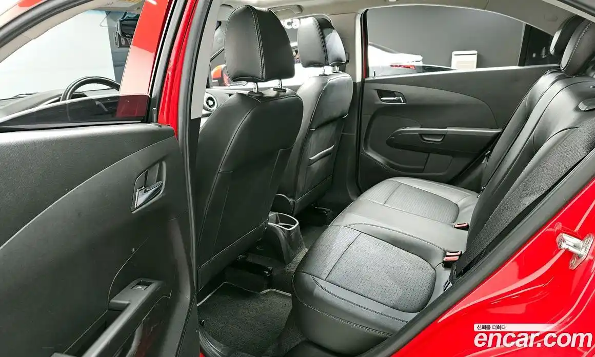 Chevrolet Aveo 2017 1.4 Автомат в Москве № 449398, фото 10