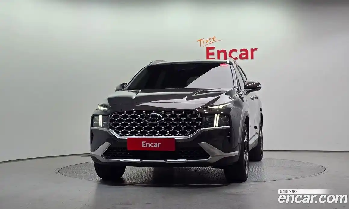 Hyundai Santa Fe 2023 2.5 Автомат в Москве № 449472, фото 3